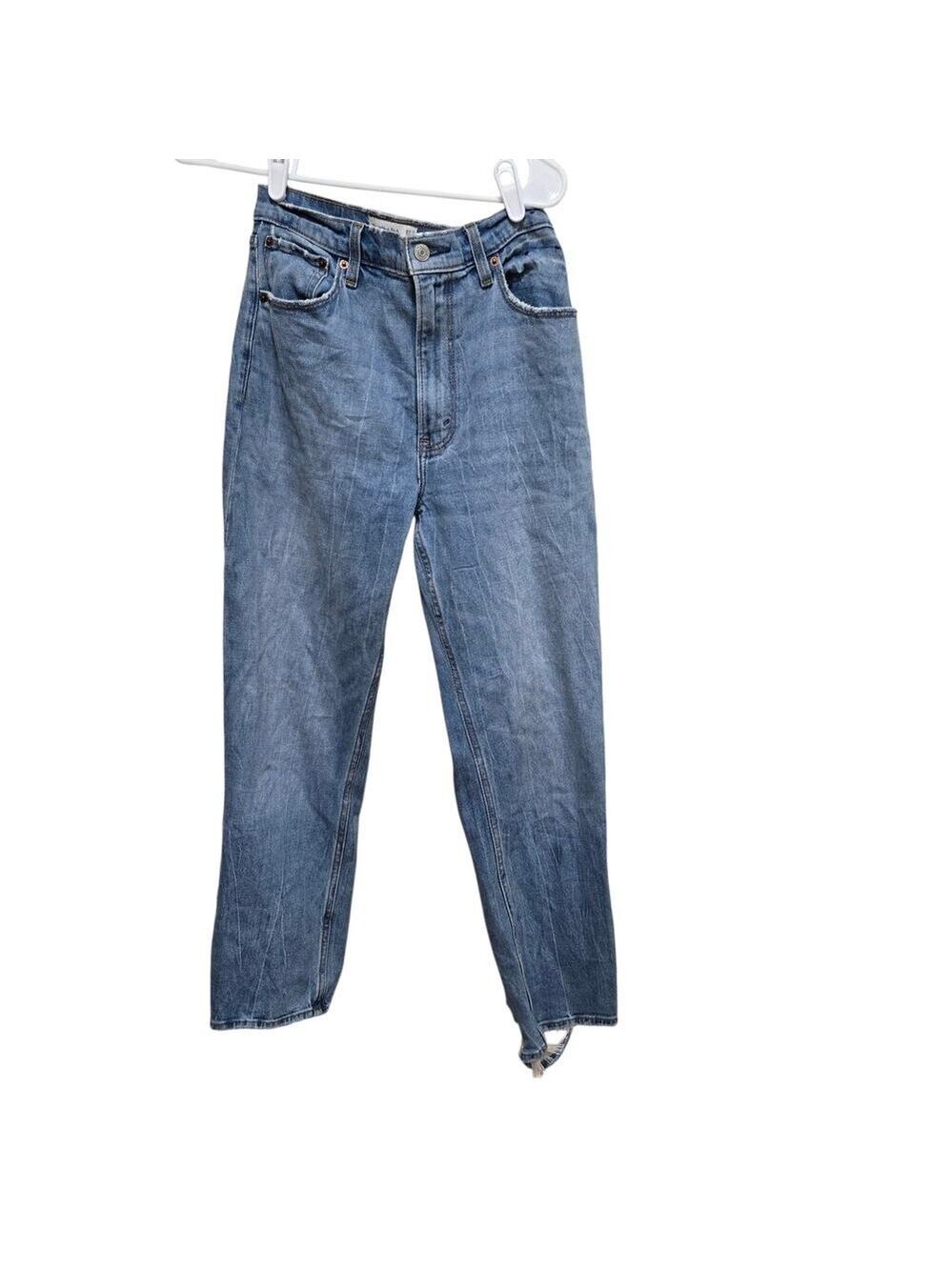 Abercrombie Curve Love Ultra High Rise Straight Jeans 27